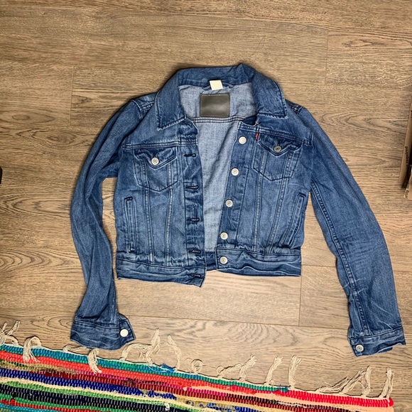 jean jacket - Picture 2 of 7